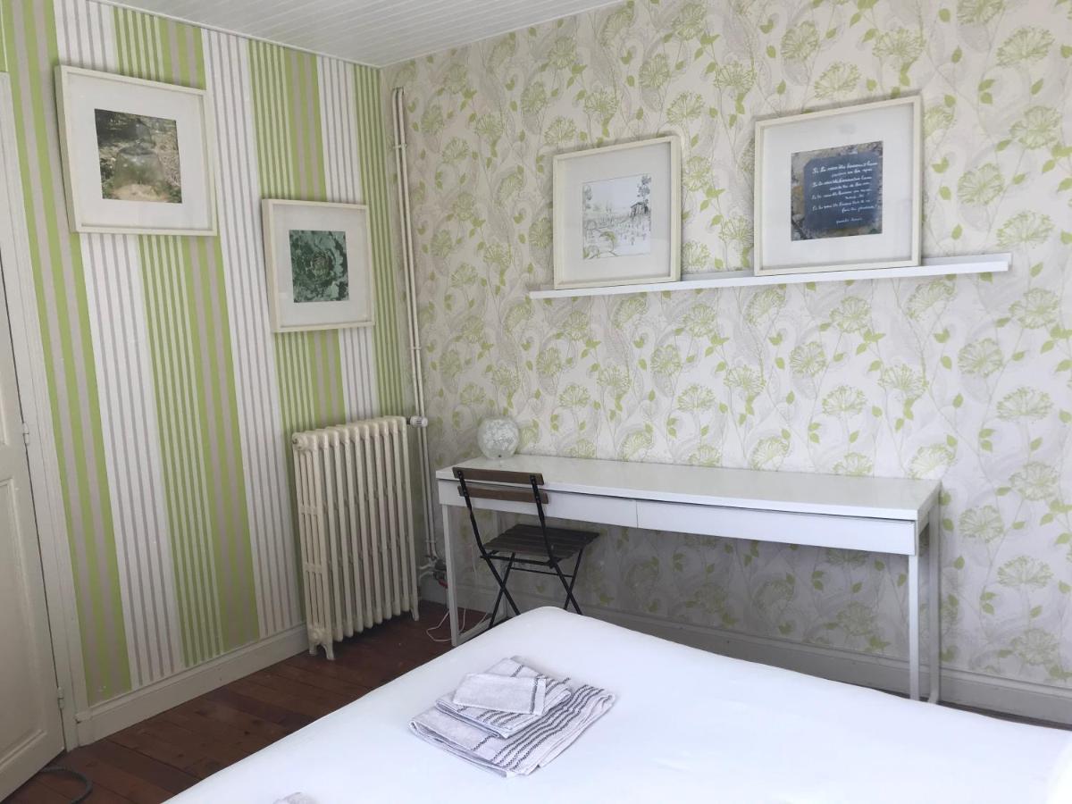 Un Jardin Dans La Ville Bed & Breakfast Chalons en Champagne Ngoại thất bức ảnh